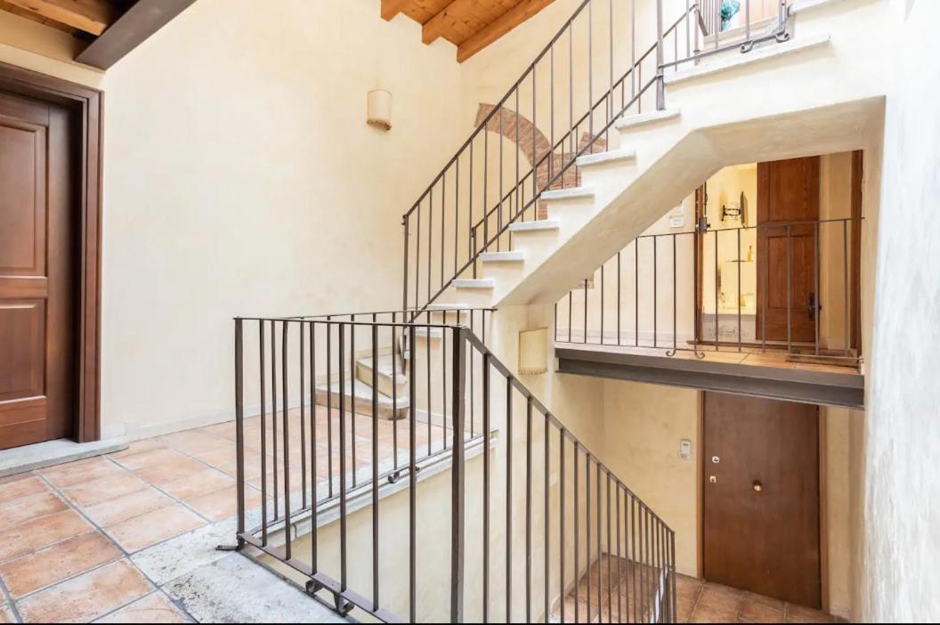 Appartement Mmesuite Arena Di By Maisonme Collection *